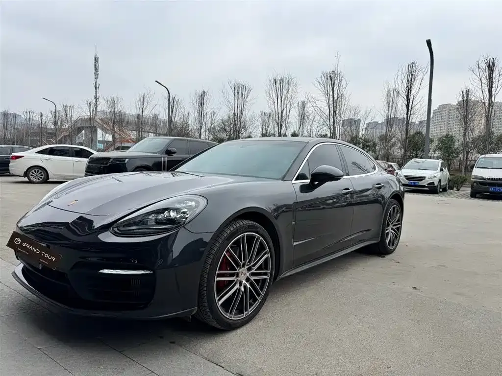 Porsche Panamera 2023 из CN, фото 1