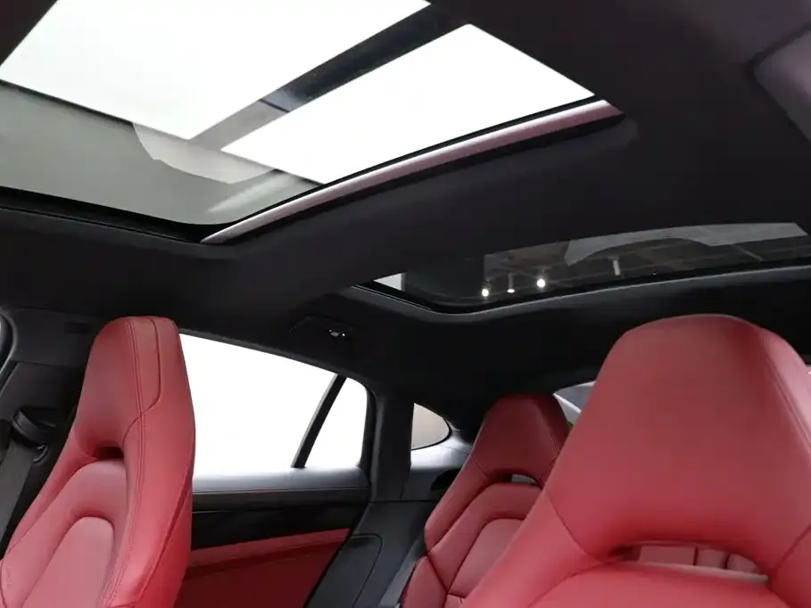Porsche Panamera 2023 из CN, фото 2