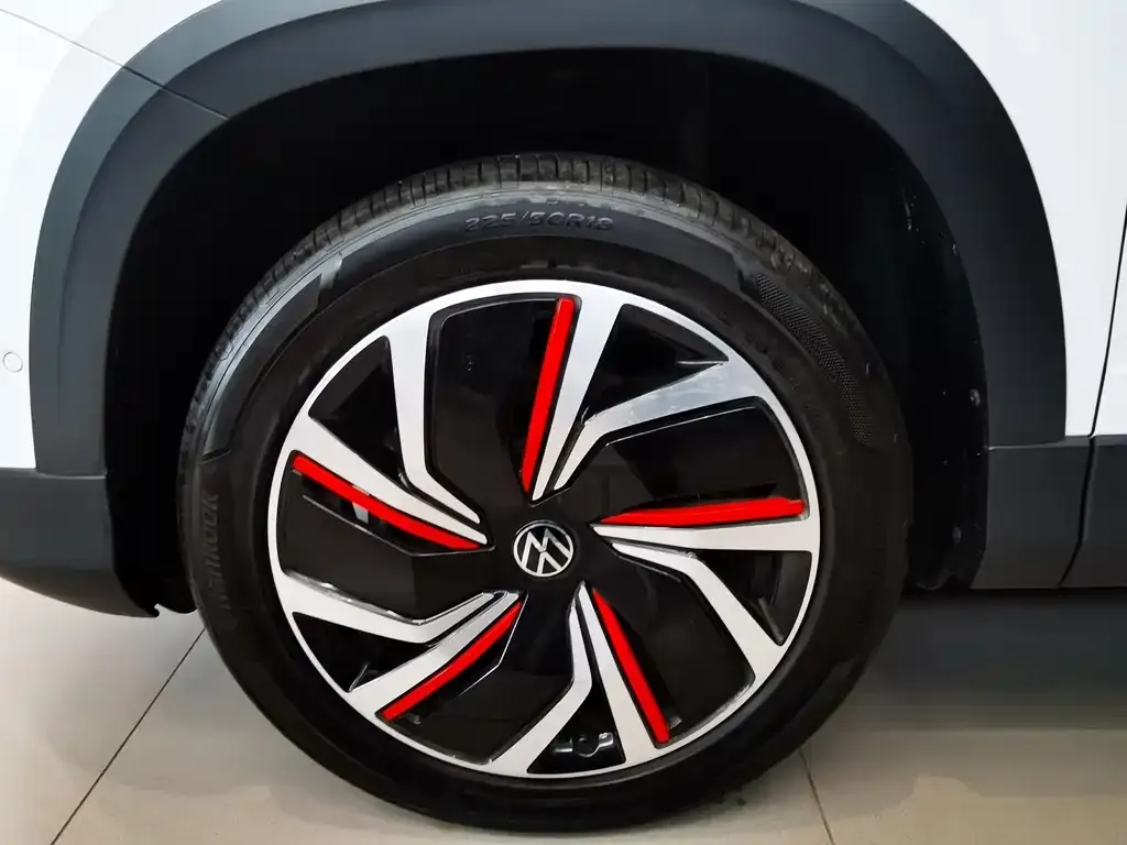 Volkswagen Tharu 2024 из CN, фото 4