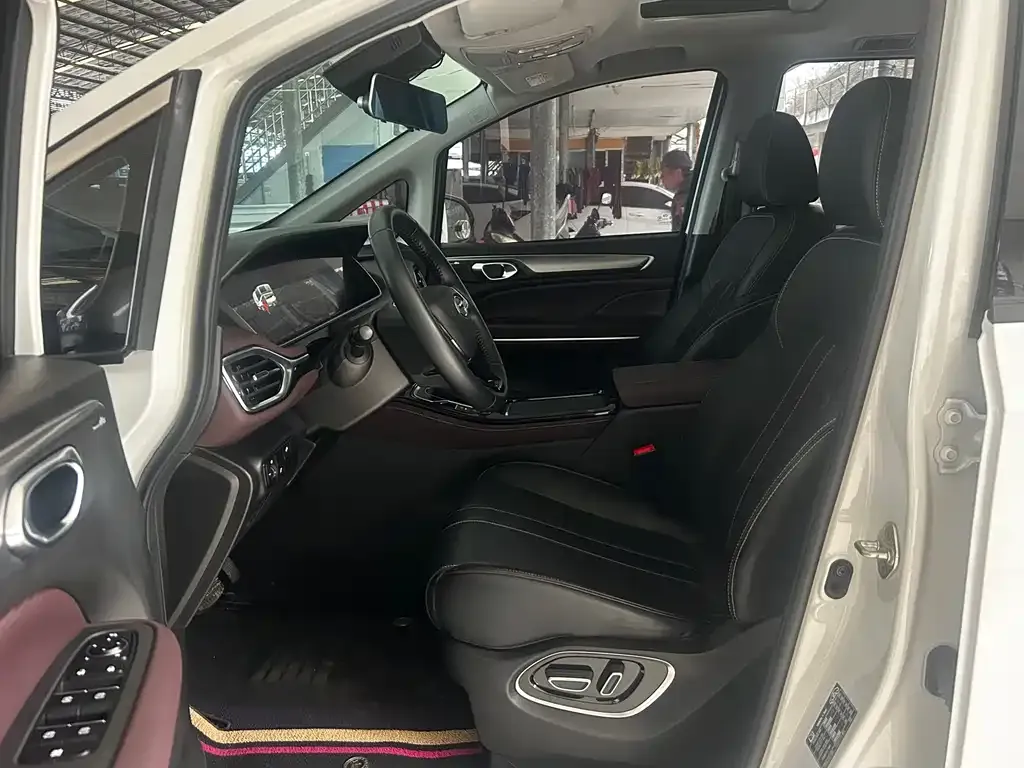 GAC Motor Trumpchi M6 2023 из CN, фото 3