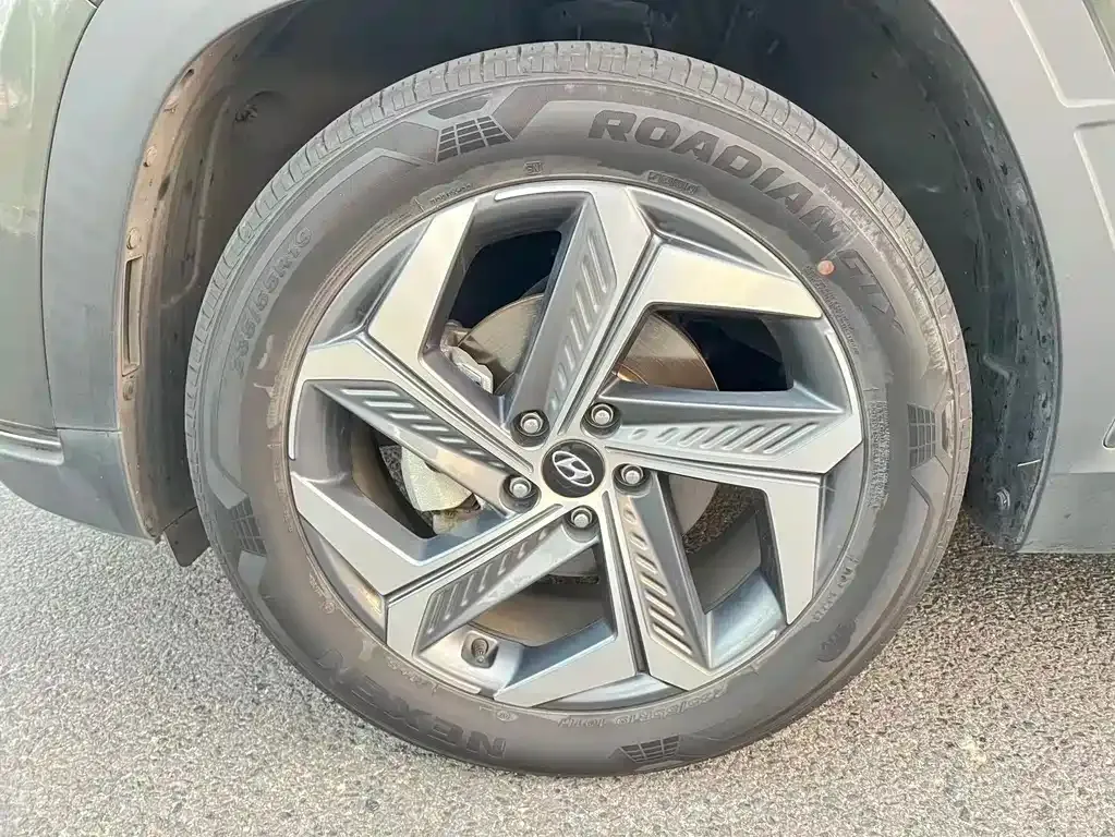 Hyundai Tucson 2021 из CN, фото 3