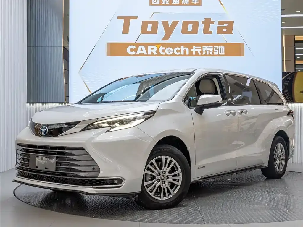 Toyota Sienna 2022 из CN, фото 10