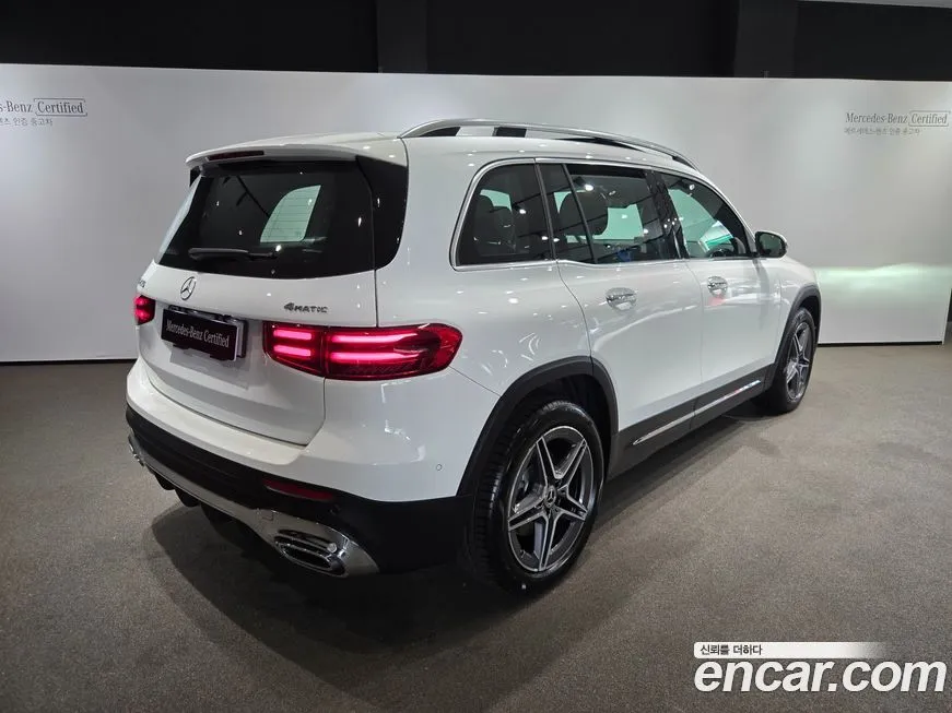 Mercedes-Benz GLB-Class — фото 6