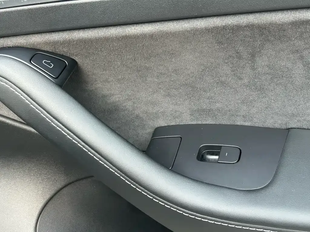 Tesla Model 3 2021 из CN, фото 9