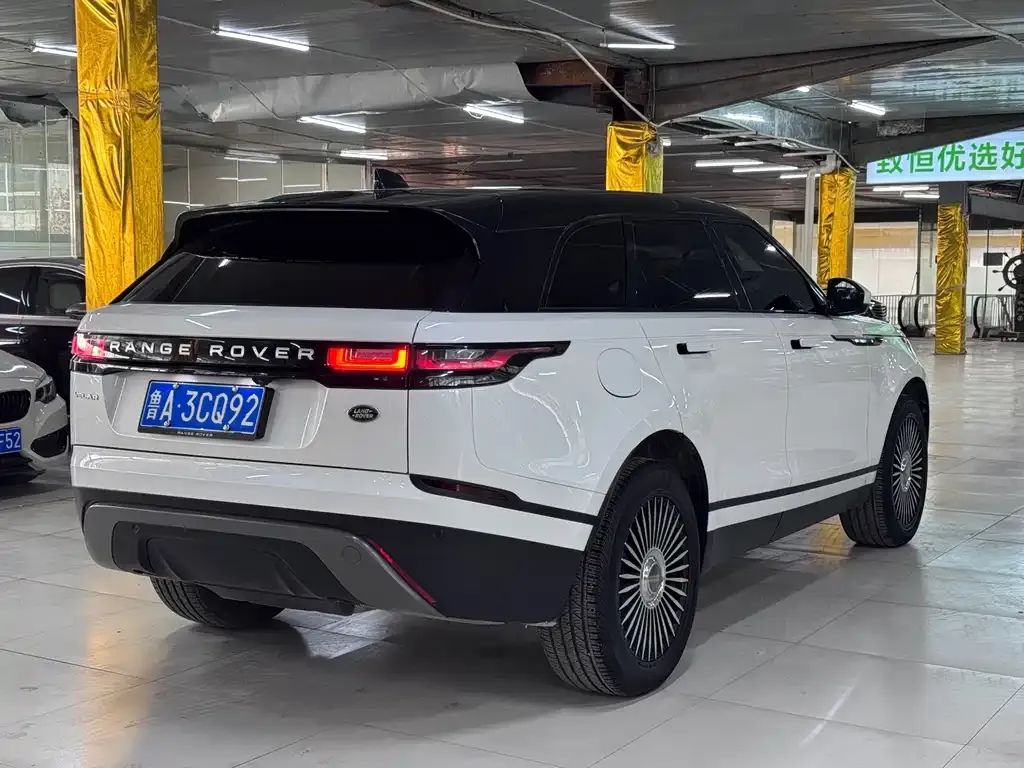 Land Rover Velar — фото 3
