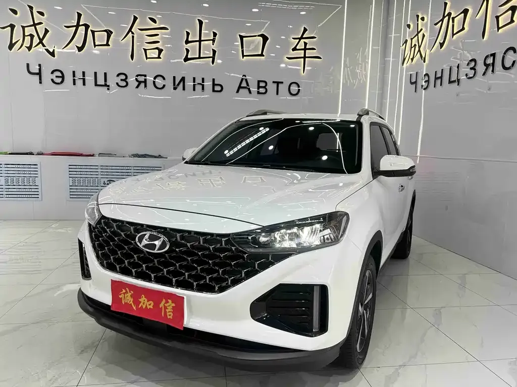Hyundai ix35 — фото 1