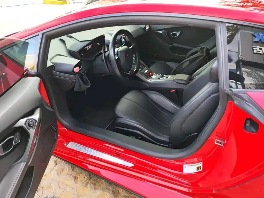 Lamborghini Huracan 2021 из CN, фото 8