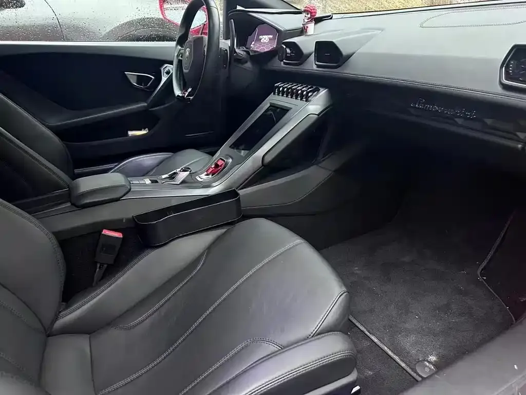 Lamborghini Huracan 2021 из CN, фото 9