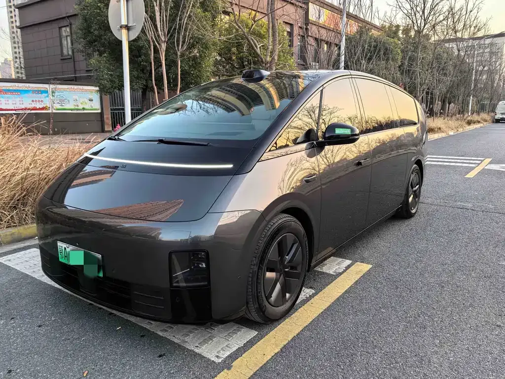 Li Auto MEGA 2024 из CN, фото 1