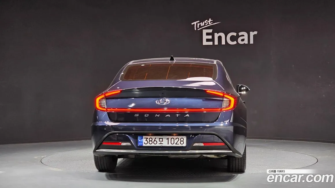 Hyundai Sonata 2022 из KR, фото 2