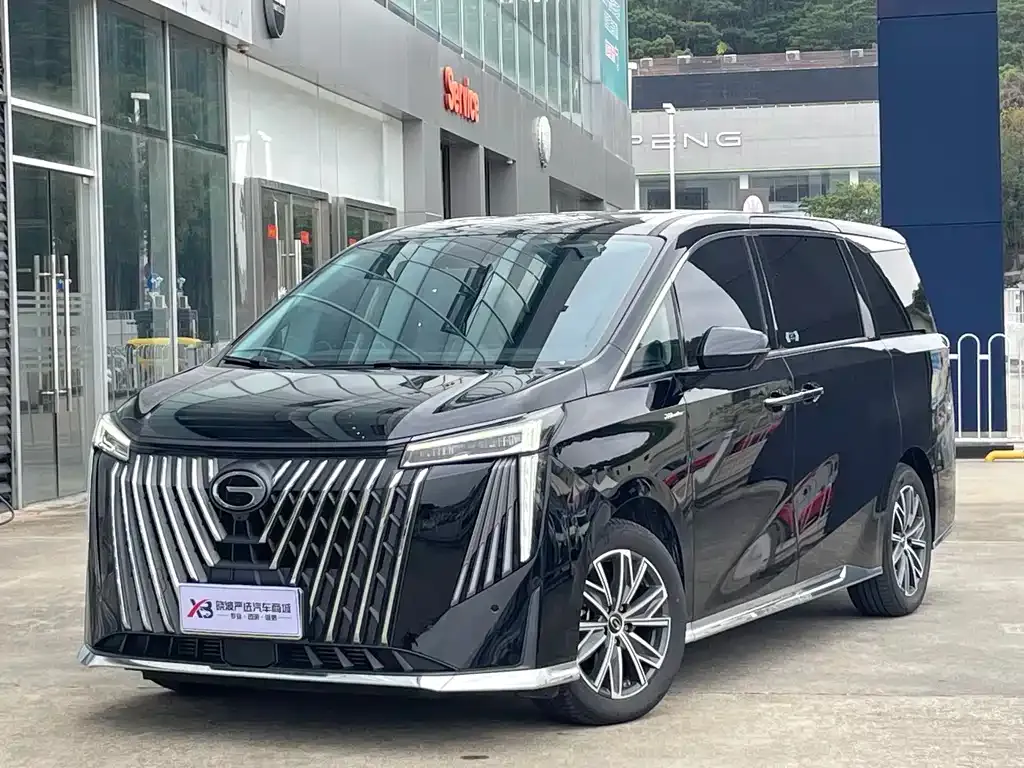 GAC Motor Trumpchi M8 — фото 1