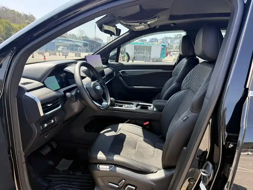 Geely Haoyue L 2025 из CN, фото 5