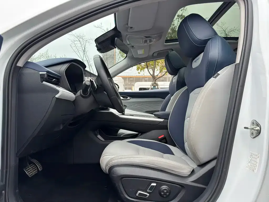 Geely Xingrui 2022 из CN, фото 5