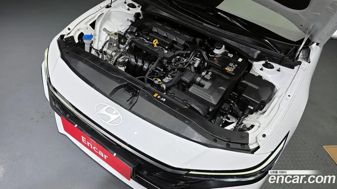 Hyundai AVANTE 2024 из KR, фото 4