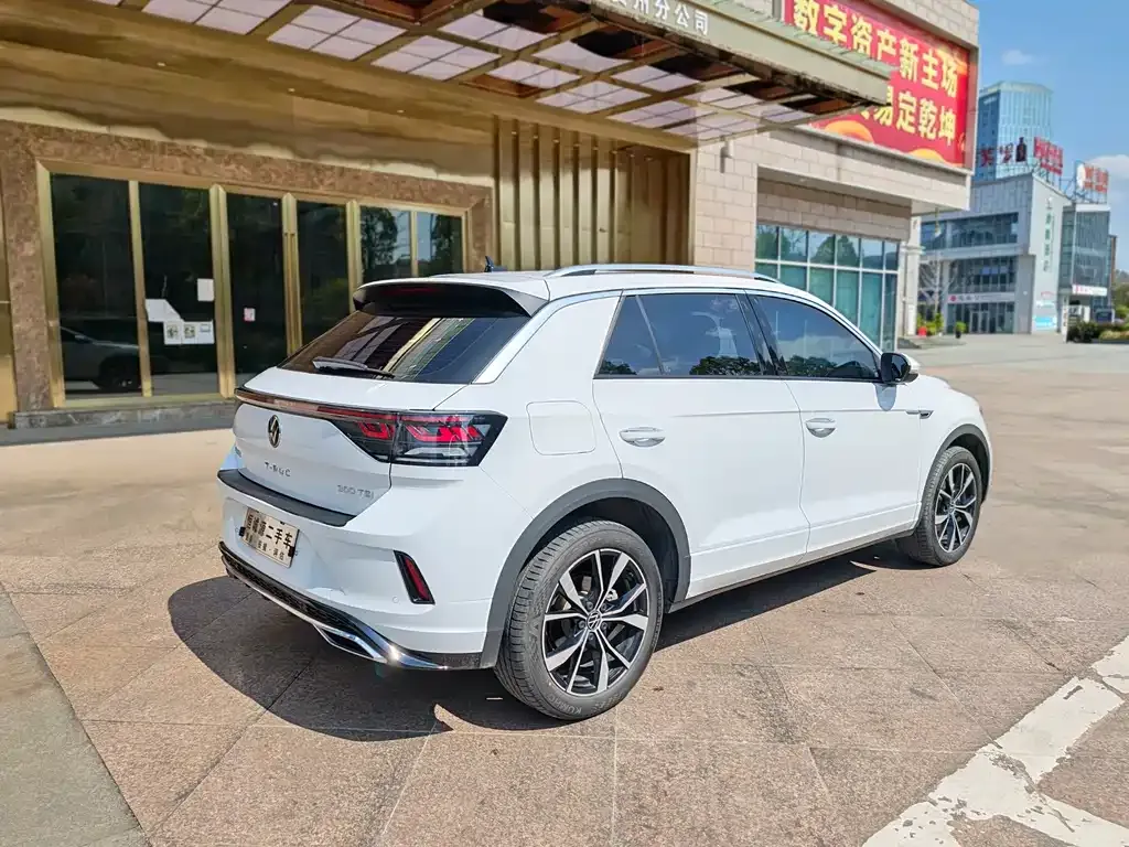 Volkswagen T-Roc 2024 из CN, фото 10