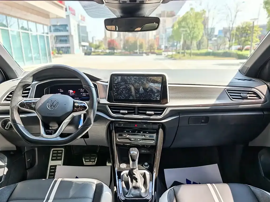 Volkswagen T-Roc 2024 из CN, фото 3