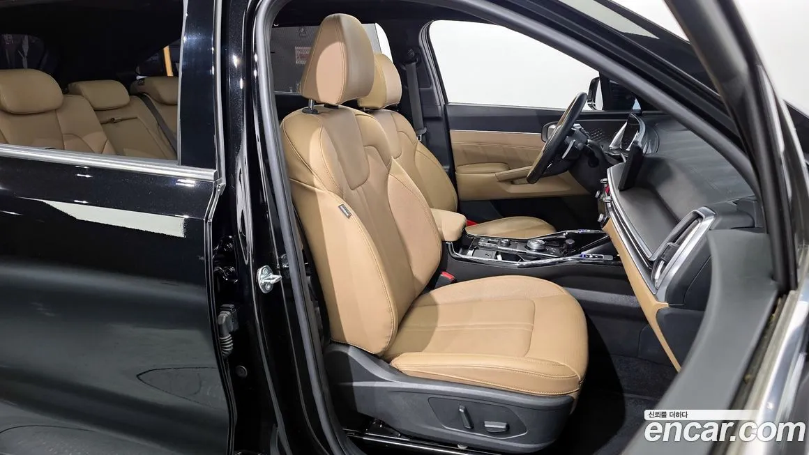 Kia Sorento — фото 7