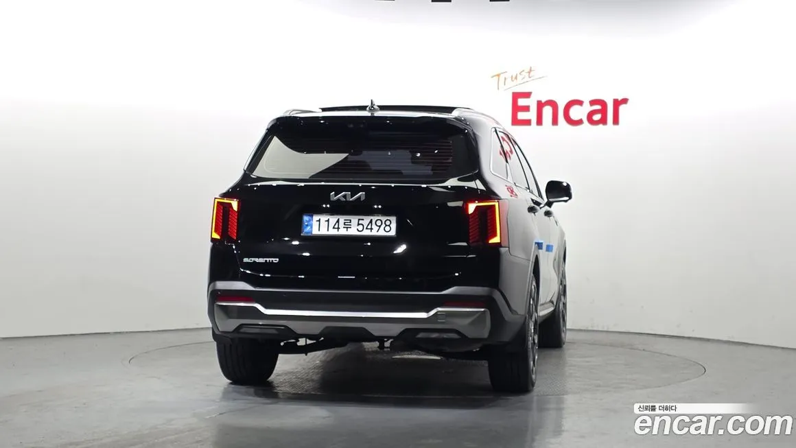 Kia Sorento — фото 6