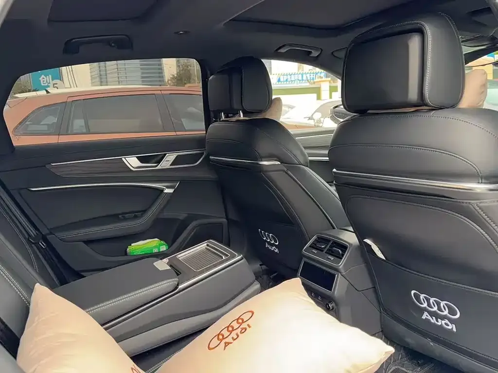 Audi A6L 2025 из CN, фото 3