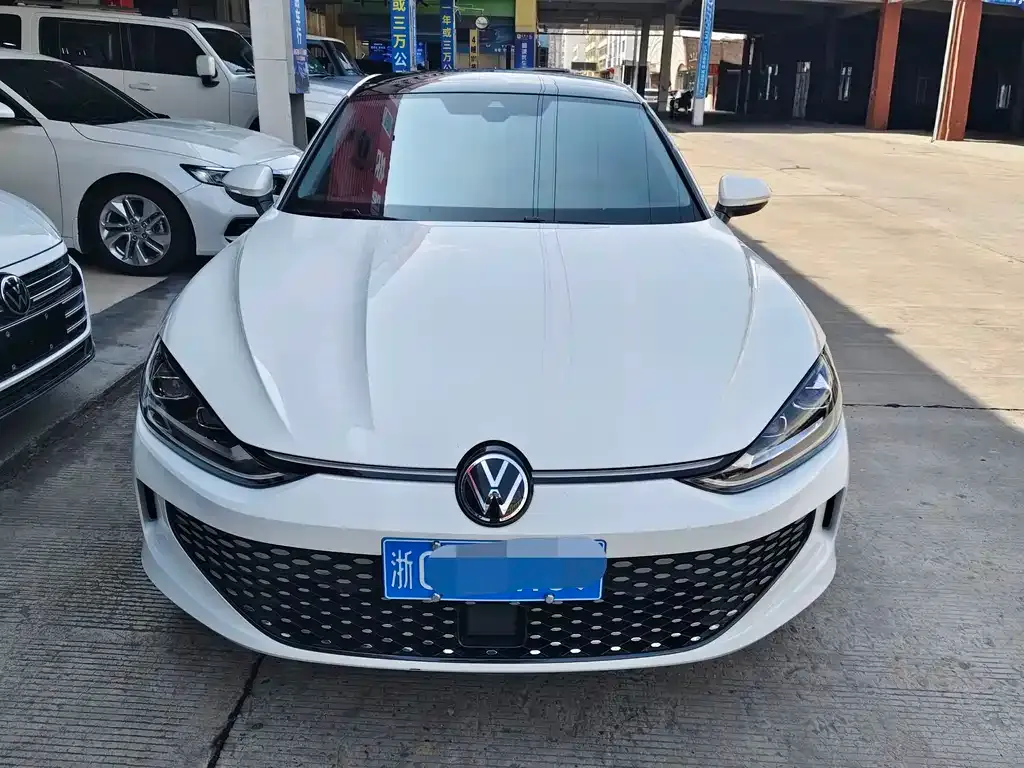 Volkswagen Lamando 2024 из CN, фото 9