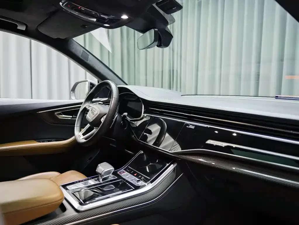 Audi RS Q8 2022 из CN, фото 6