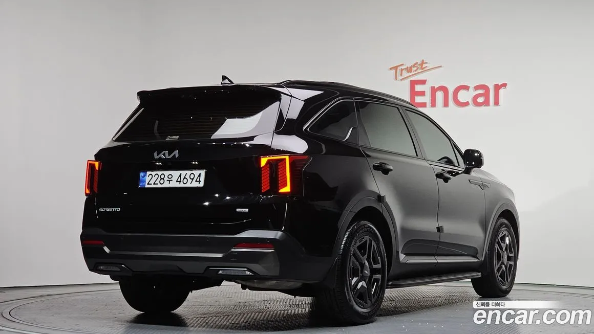 Kia Sorento — фото 4