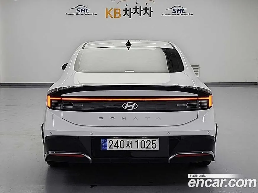 Hyundai Sonata — фото 2