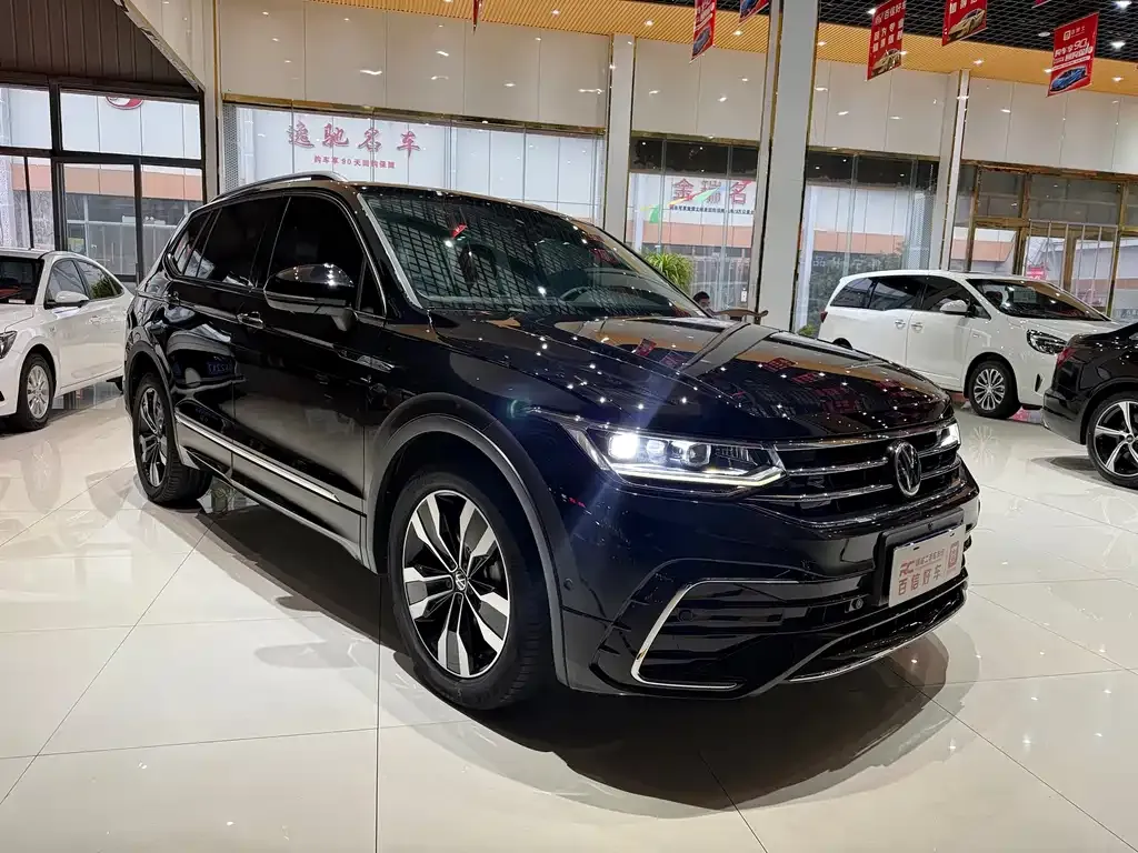 Volkswagen Tiguan L 2021 из CN, фото 1