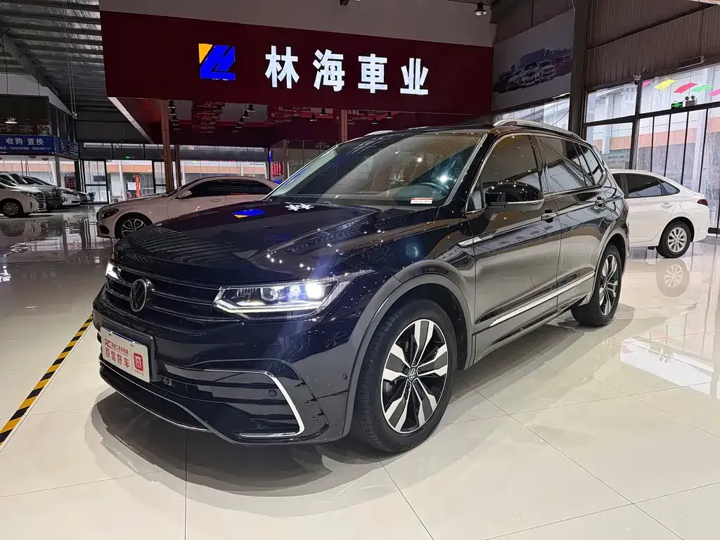 Volkswagen Tiguan L 2021 из CN, фото 3
