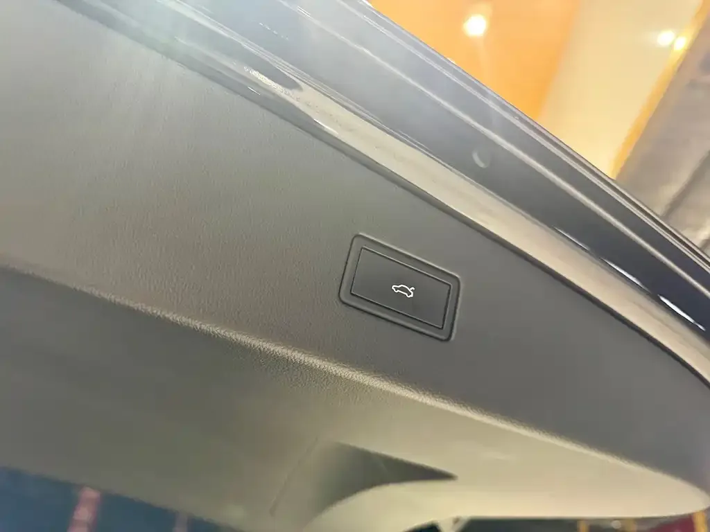 Volkswagen Tiguan L 2021 из CN, фото 2