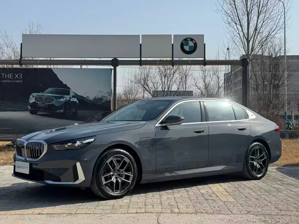 BMW i5 2025 из CN, фото 1