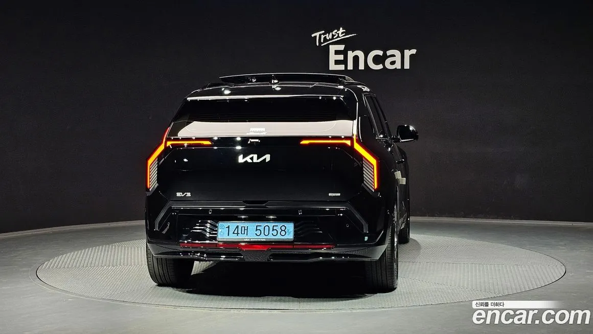 Kia EV3 — фото 2