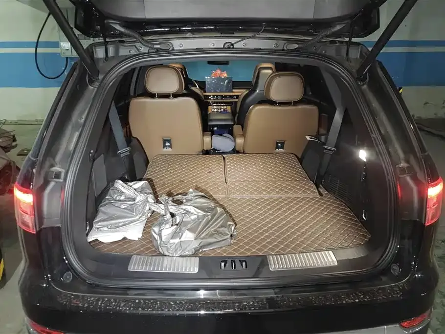 Lincoln Aviator 2024 из CN, фото 3