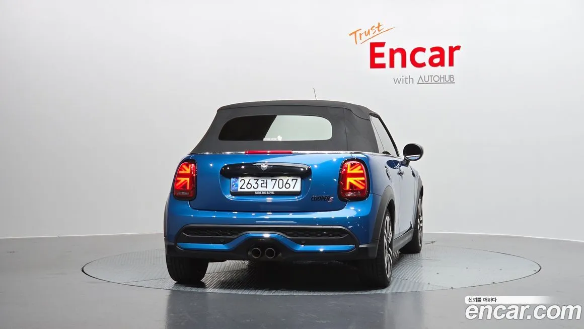 Mini Cooper Convertible 2024 из KR, фото 3