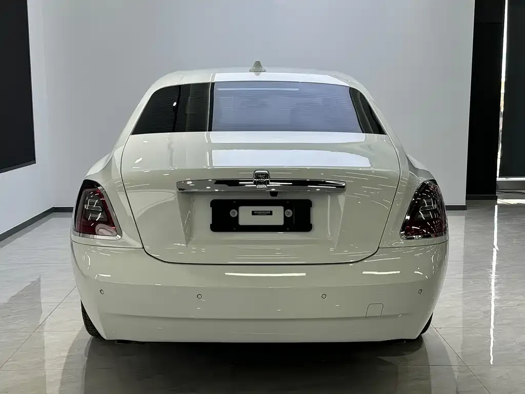 Rolls-Royce Ghost 2025 из CN, фото 5