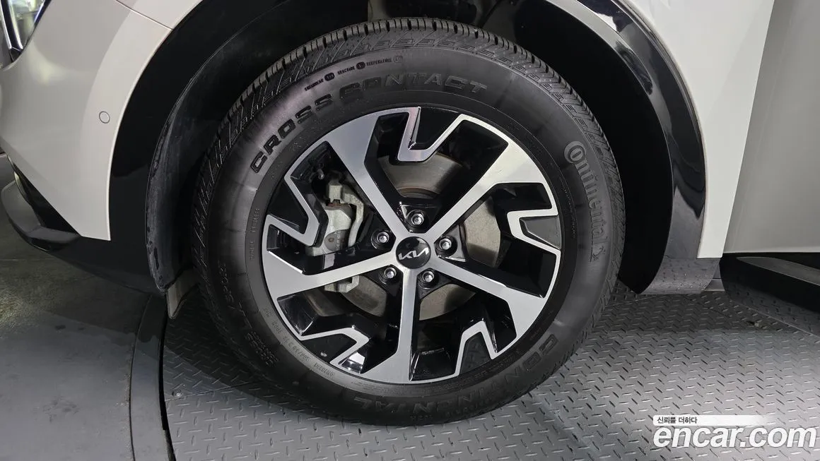 Kia Sportage — фото 3