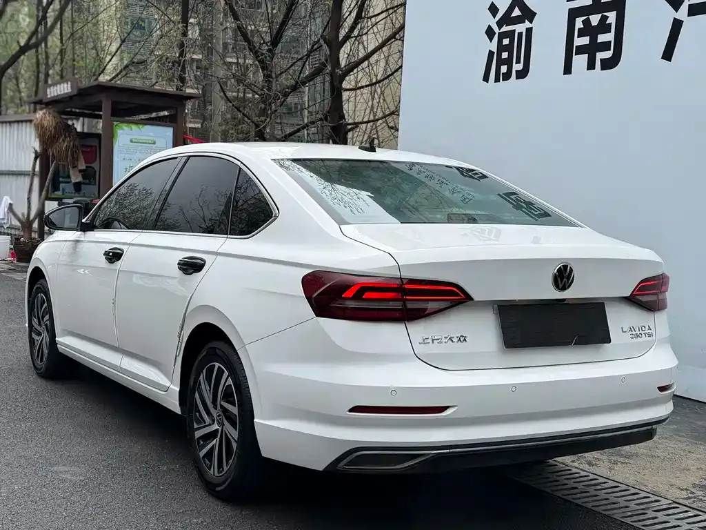 Volkswagen Lavida 2022 из CN, фото 7