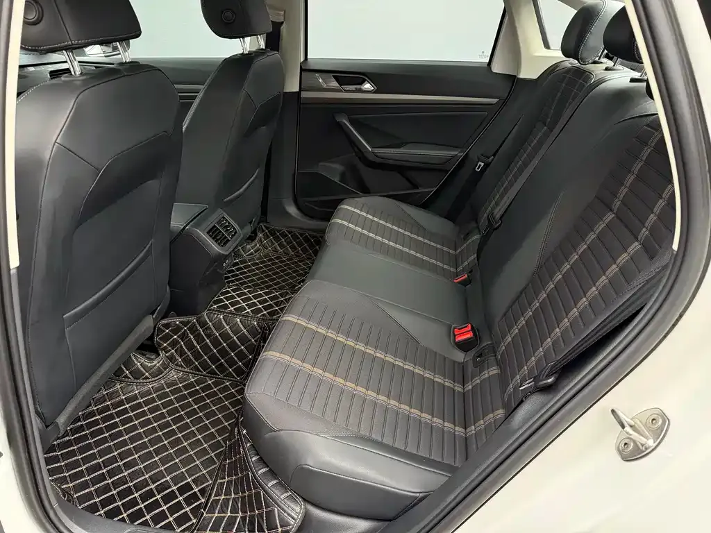 Volkswagen Lavida 2022 из CN, фото 8