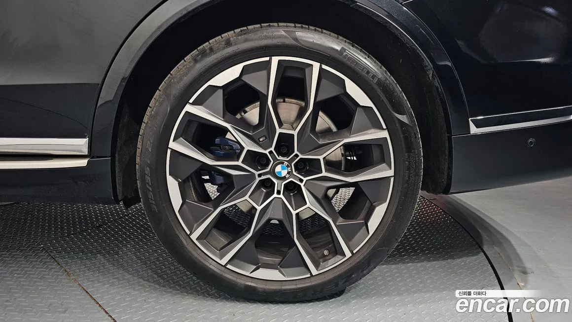 BMW X7 2023 из KR, фото 5