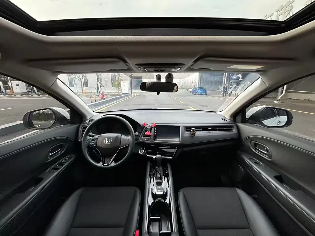 Honda Vezel 2022 из CN, фото 3