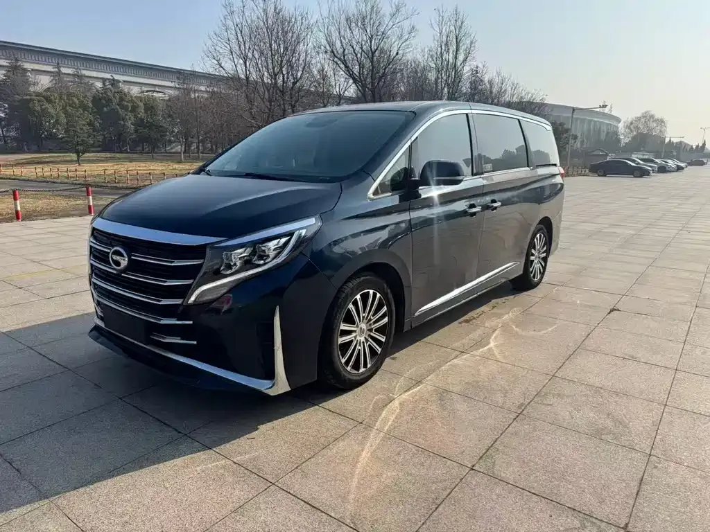 GAC Motor Trumpchi M8 — фото 1