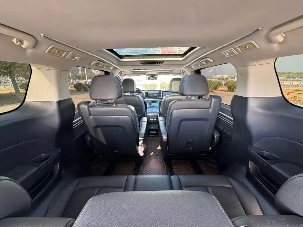 GAC Motor Trumpchi M8 — фото 7