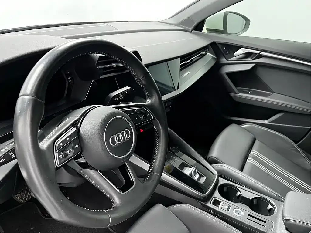 Audi A3 — фото 10