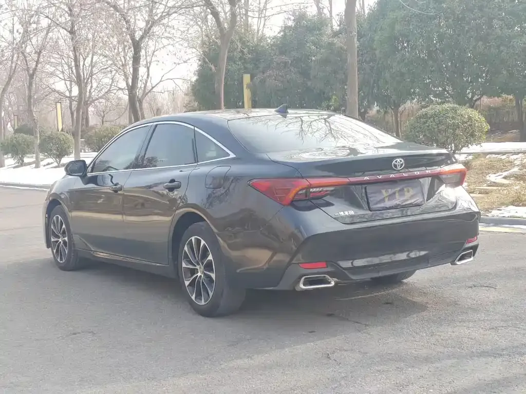 Toyota Avalon 2023 из CN, фото 9