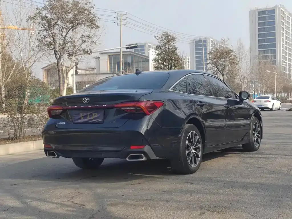 Toyota Avalon 2023 из CN, фото 5