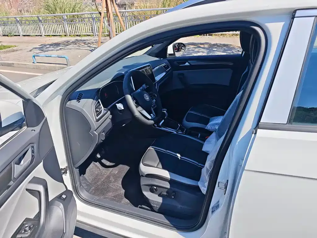 Volkswagen T-Roc 2026 из CN, фото 7