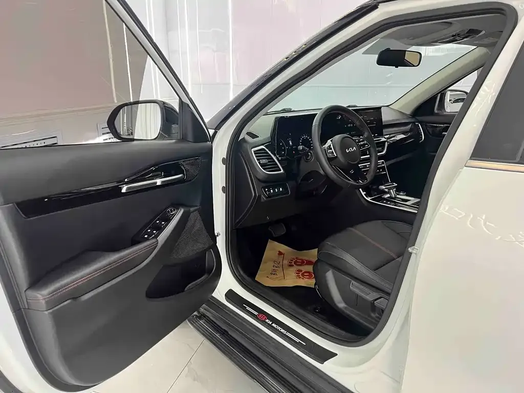 Kia KX3 — фото 6