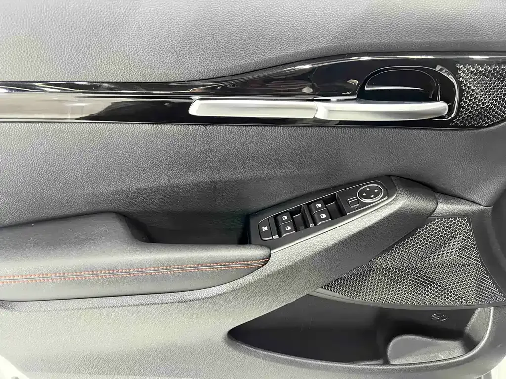 Kia KX3 — фото 8