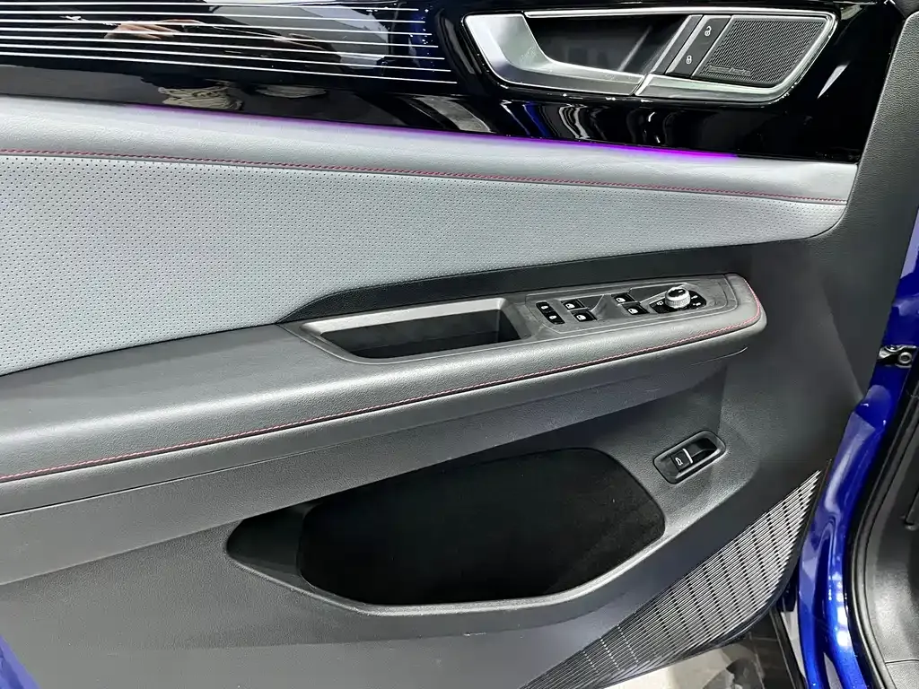 Volkswagen Teramont X 2021 из CN, фото 10