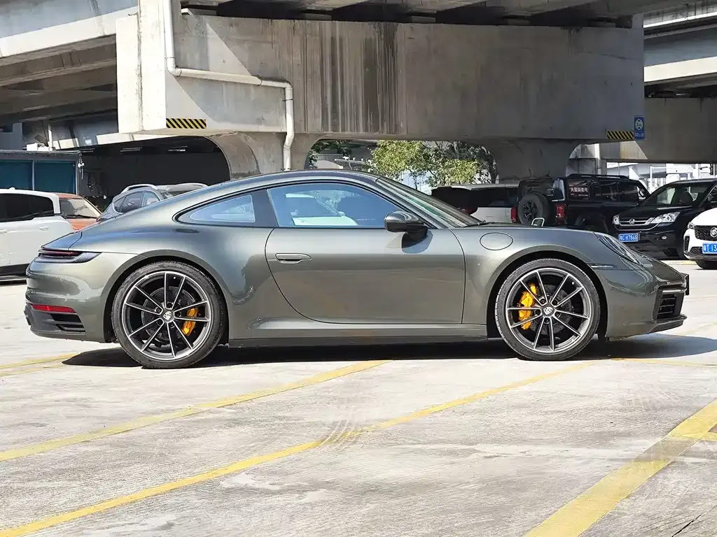 Porsche 911 2021 из CN, фото 4
